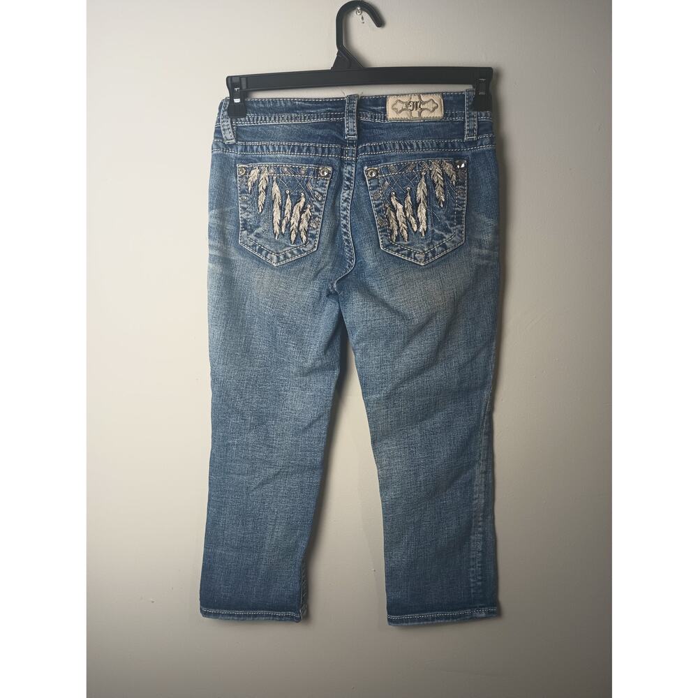 MISS ME Mid Rise Capri Jeans Size 27 Embellished Pockets Blue Denim Zip Fly Y2K